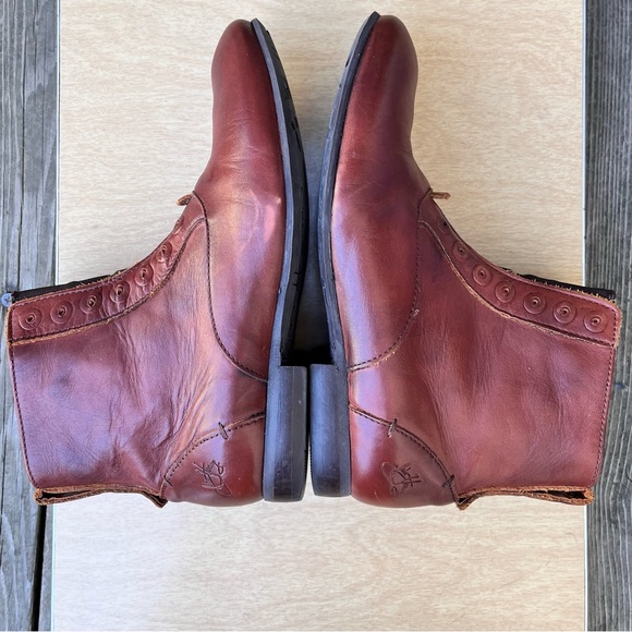 John Fluevog Conga Leather Ankle Boots In Cognac Brown Sz 6.5 - Picture 12 of 16